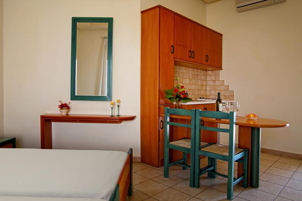 Papadakis Aparthotel Jeorjúpoli Kültér fotó